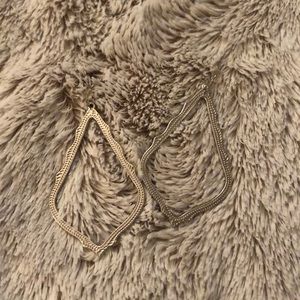 Kendra Scott earrings!!